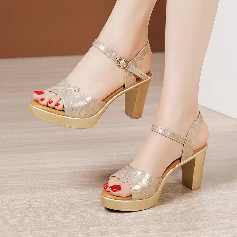 Women'S Shoes Veja - Sandales à talons carrés épais et