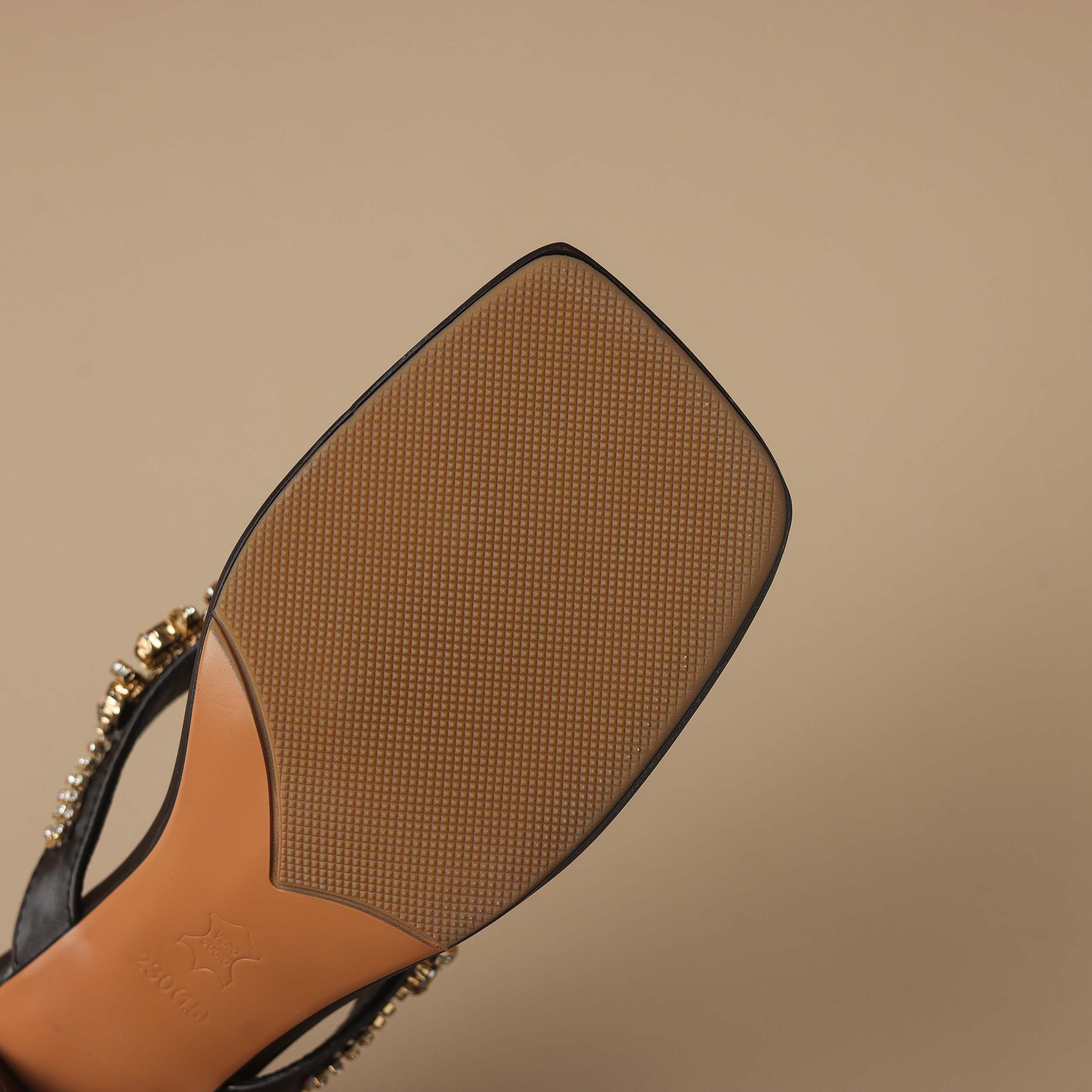Sandales à talons hauts en cri - Women Shoes Brand avis et prix